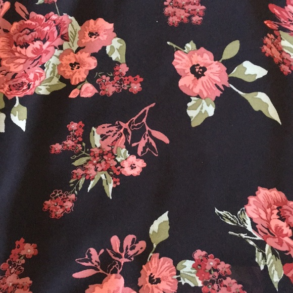 NWOT Floral Racerback Tank - Picture 2 of 3